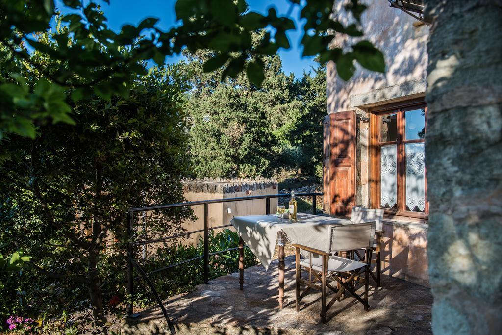 Antheia Houses Vamos Exterior photo